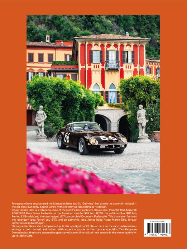 Achterkant van Iconic Classic Cars