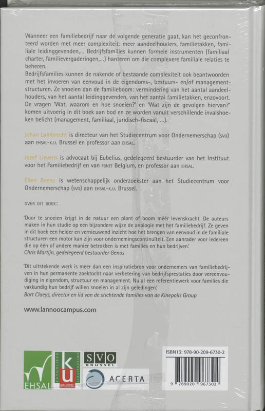 Achterkant van De familieboom snoeien