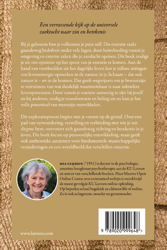 Achterkant van Verbinden met je essentie