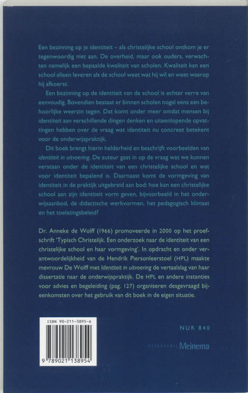 Achterkant van Identiteit in uitvoering