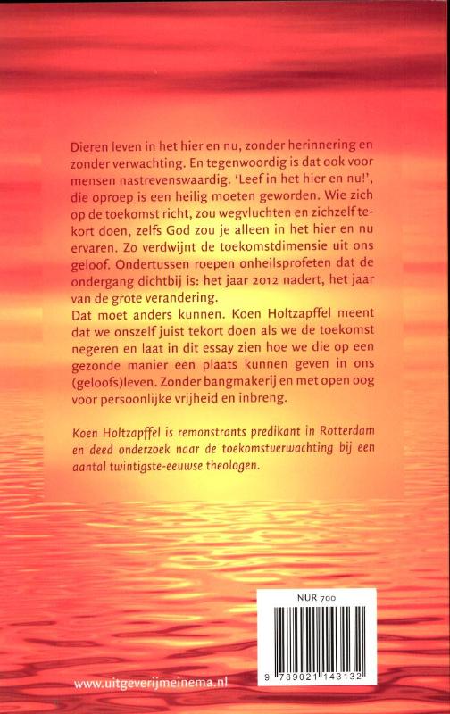 Achterkant van Alleen de hond leeft in het hier en nu