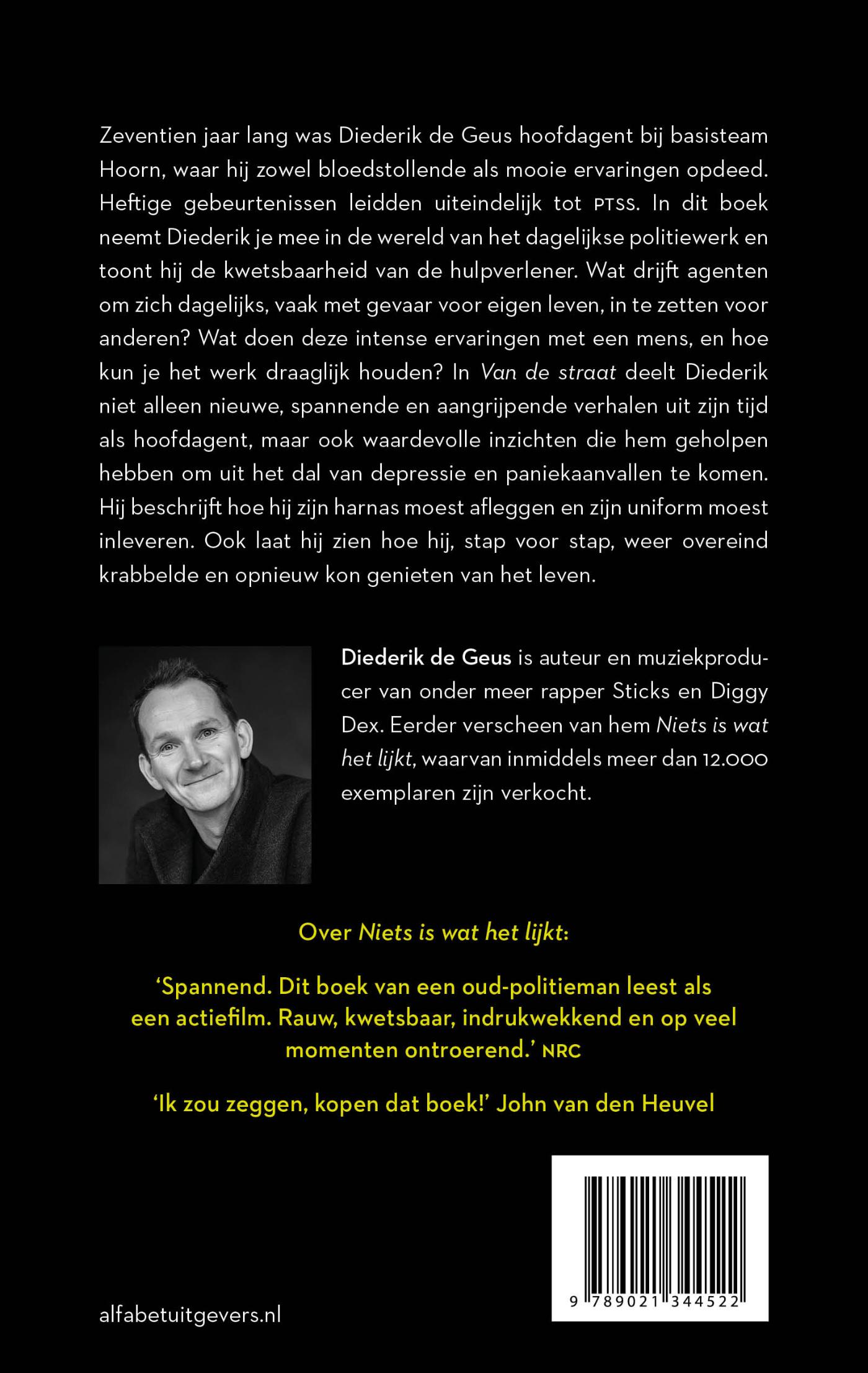 Achterkant van Van de straat