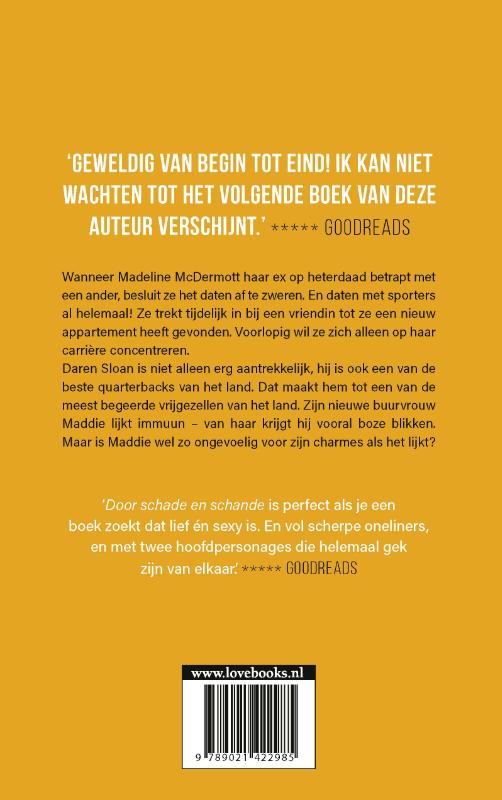 Achterkant van Door schade en schande