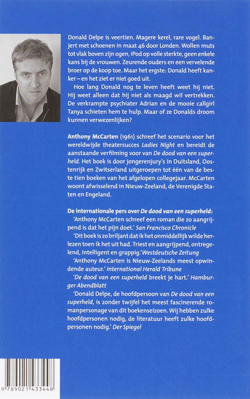 Achterkant van De dood van een superheld