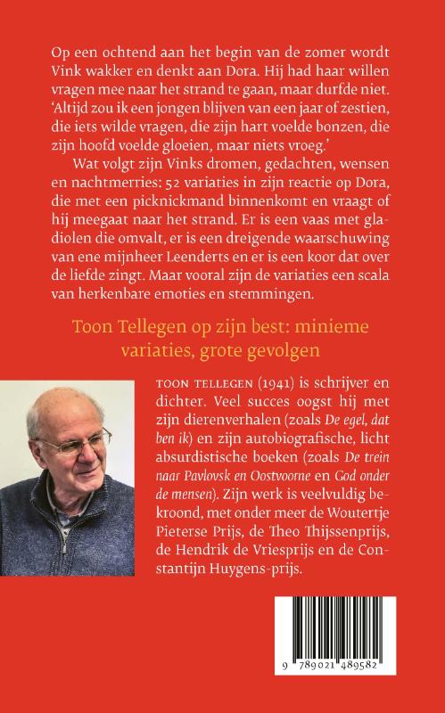 Achterkant van Dora