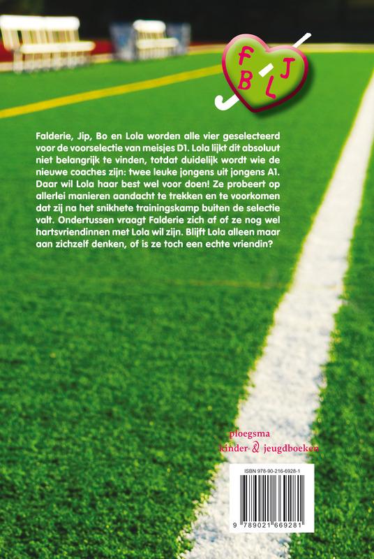 Achterkant van Bikini's en scheenbeschermers