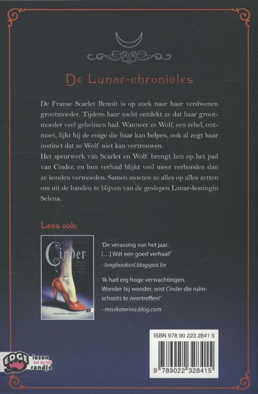 Achterkant van De Lunar chronicles Scarlet