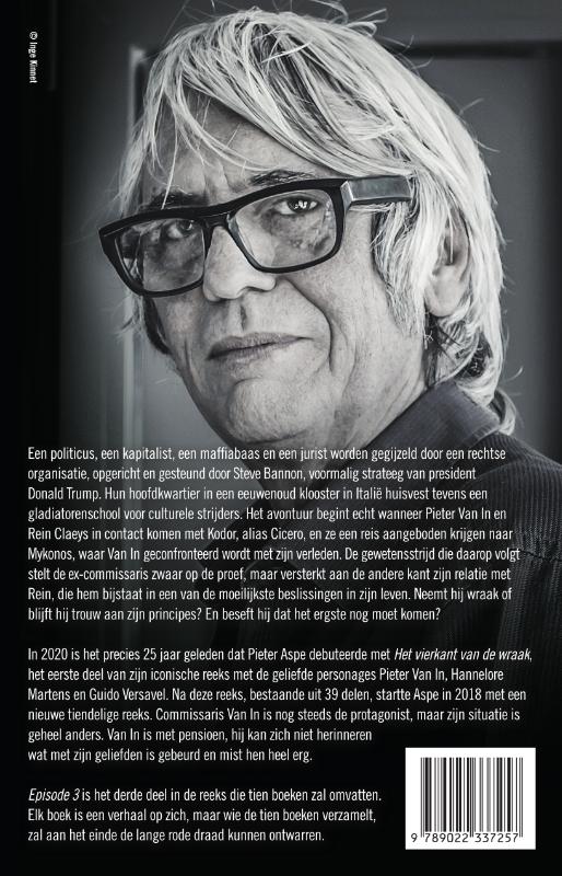 Achterkant van Van In Episode 3