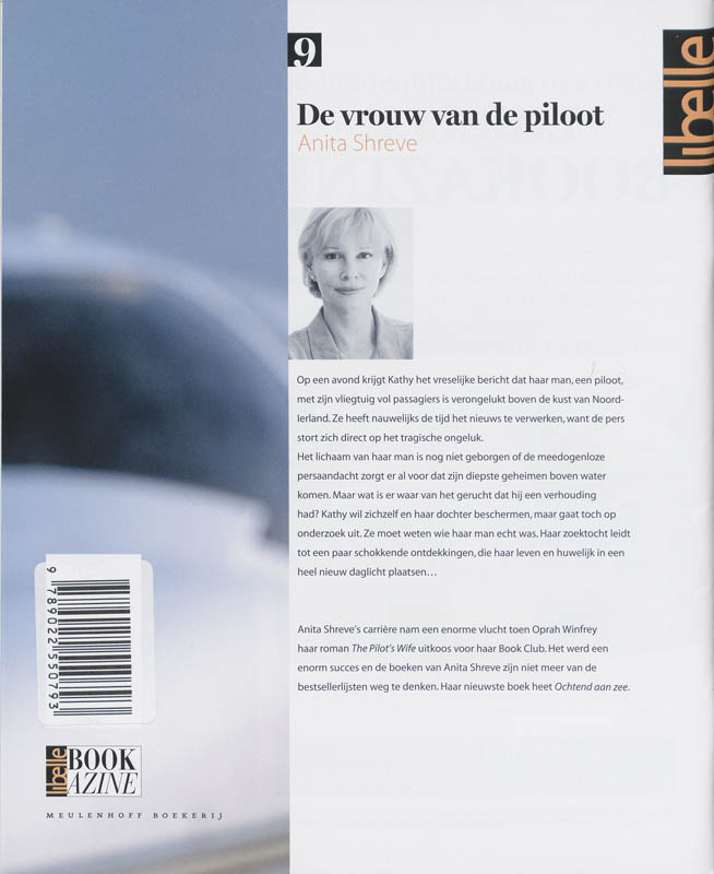 Achterkant van De vrouw van de piloot