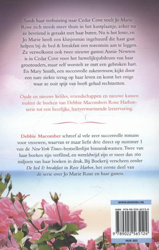 Achterkant van Rose Harbor in bloei