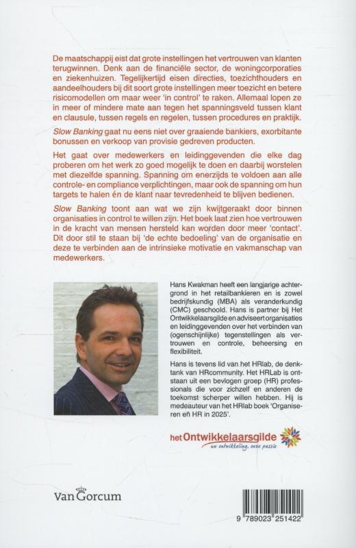 Achterkant van Slow banking