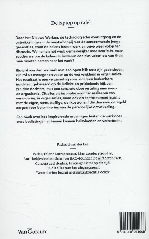 Achterkant van De laptop op tafel