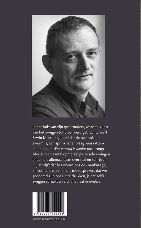 Achterkant van Wat voorbij is begint pas