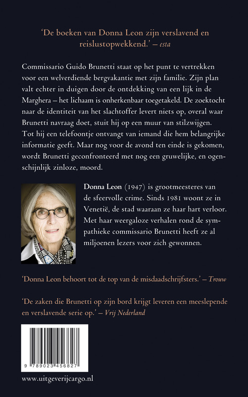 Achterkant van De dood draagt rode schoenen