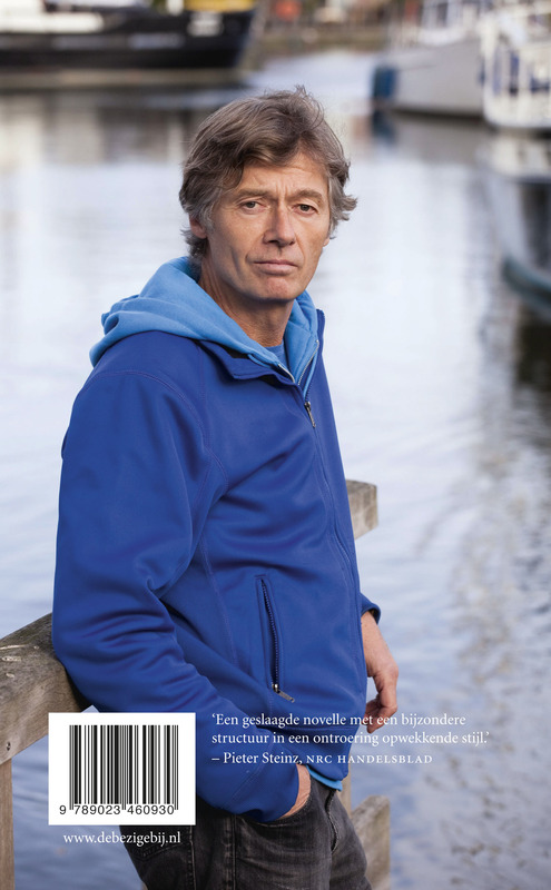 Achterkant van Zoon van