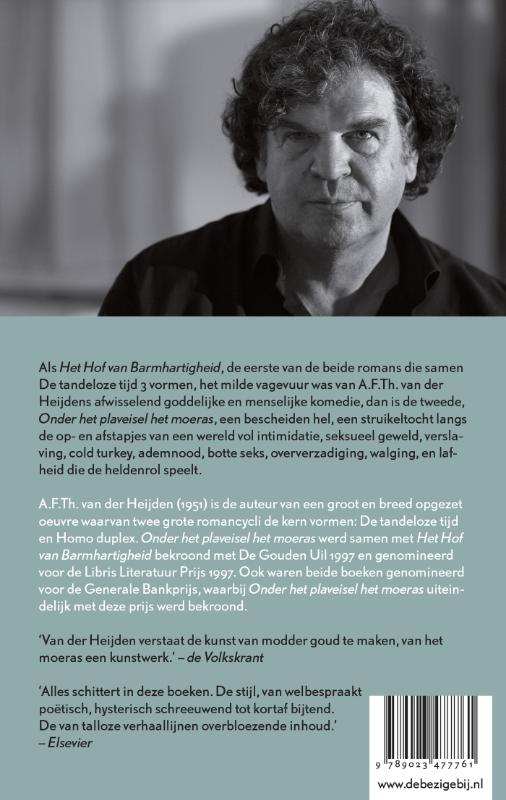 Achterkant van Onder het plaveisel het moeras