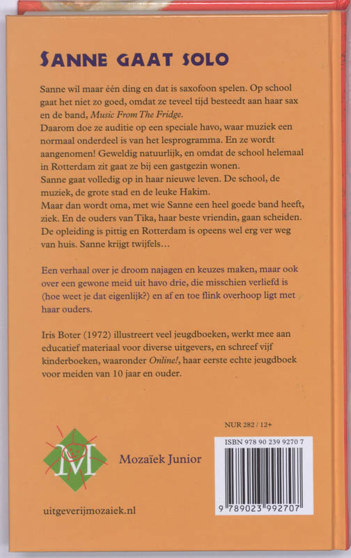 Achterkant van Sanne gaat solo