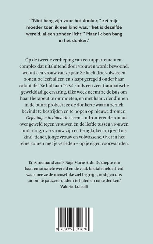 Achterkant van Oefeningen in donkerte
