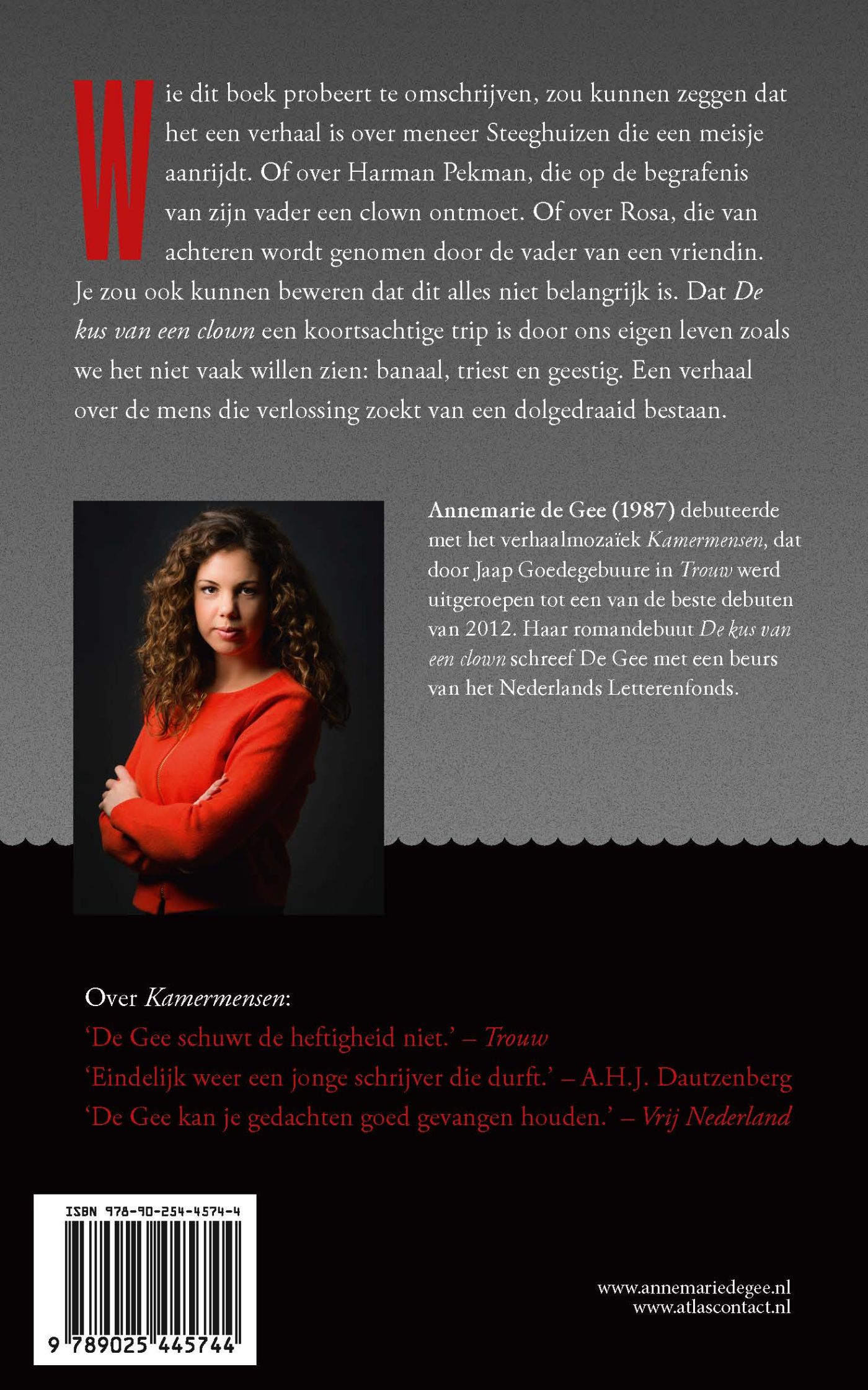 Achterkant van De kus van een clown