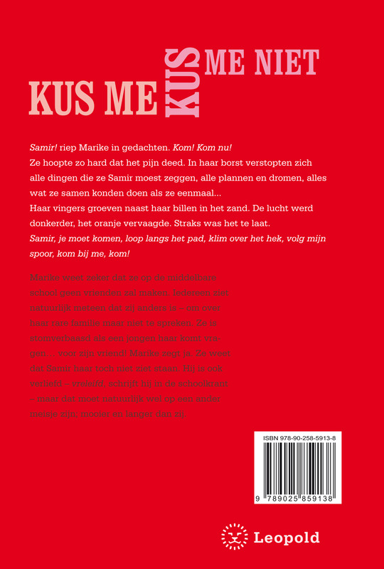 Achterkant van Kus me kus me niet