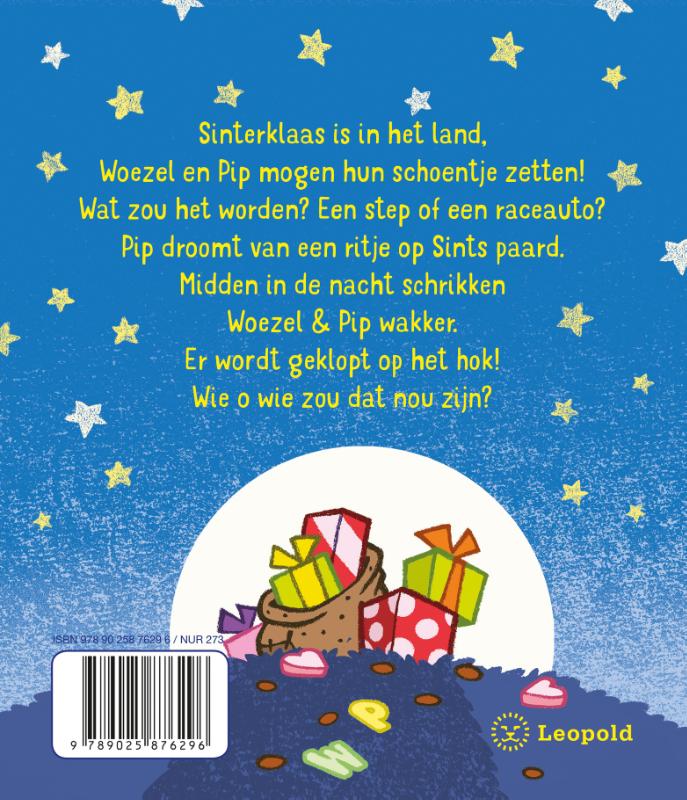 Achterkant van SinterWoezel en Pietje Pip