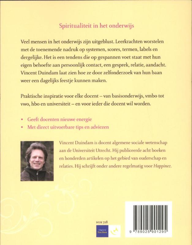Achterkant van Thuiskomen in de klas
