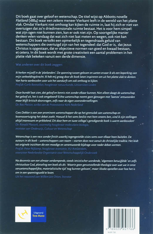 Achterkant van Omhoog kijken in een platland