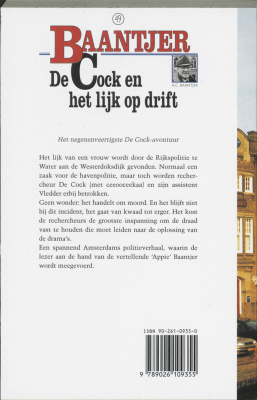 Achterkant van De Cock en het lijk op drift