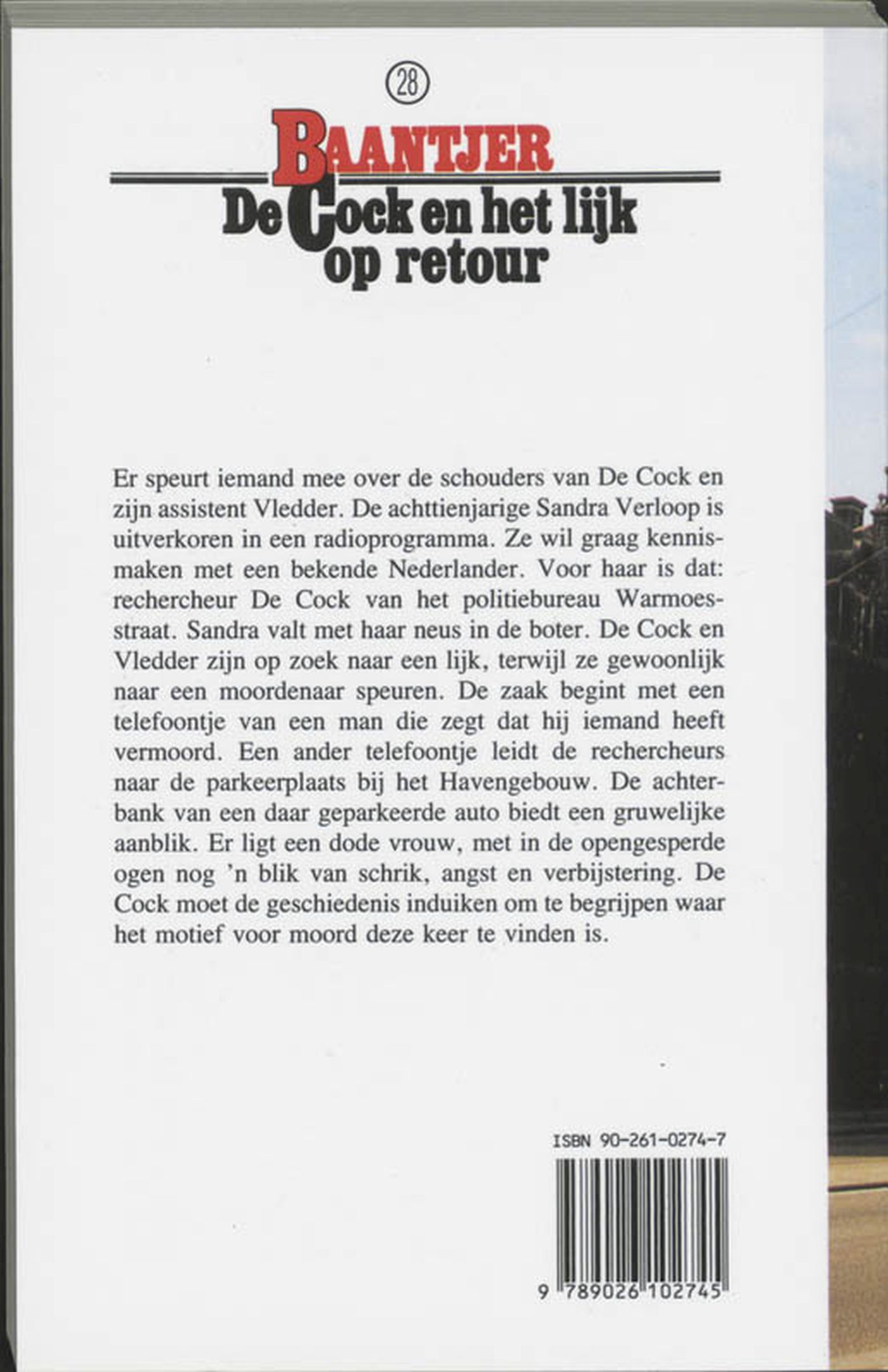 Achterkant van De Cock en het lijk op retour