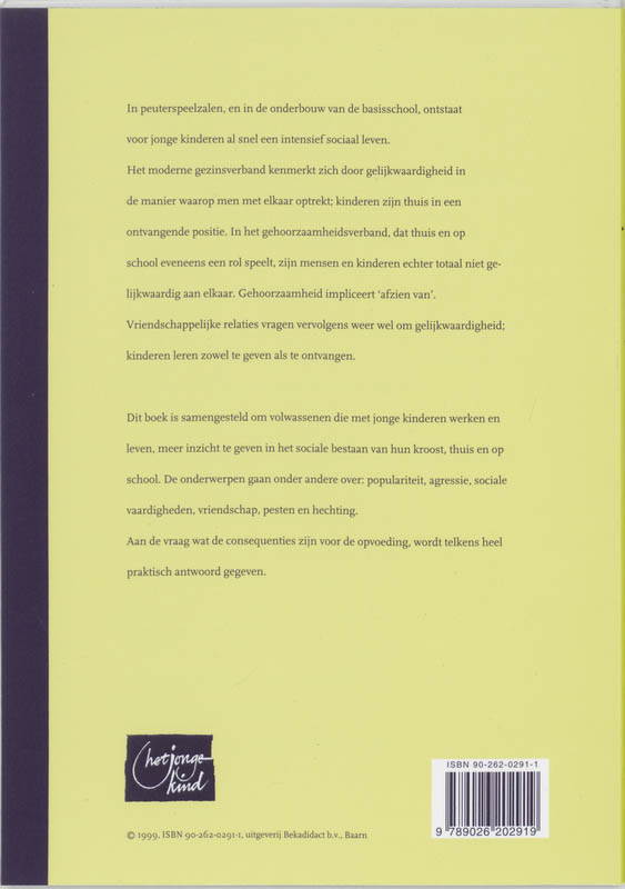 Achterkant van HJK Sociale ontwikkeling van het jonge kind