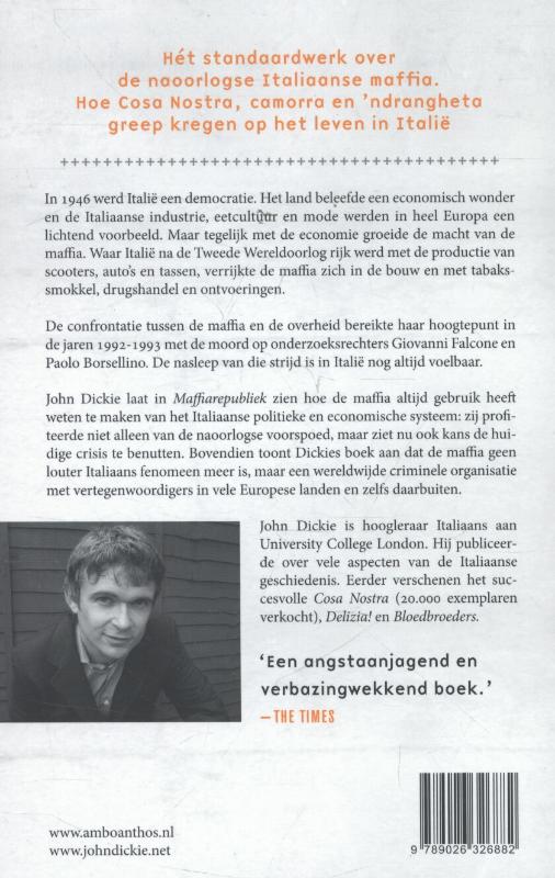Achterkant van Maffiarepubliek