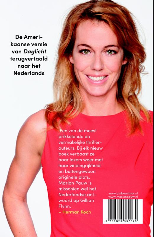 Achterkant van Girl in te dark / meisje in het donker