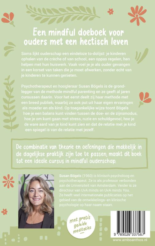 Achterkant van Mindful opvoeden in een druk bestaan