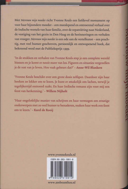 Achterkant van Mevrouw mijn moeder
