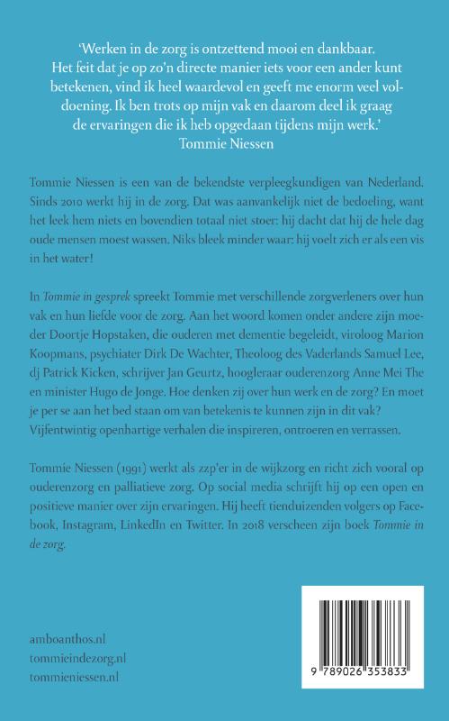 Achterkant van Tommie in gesprek