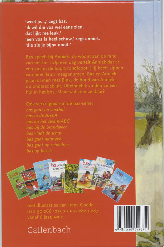 Achterkant van Bas helpt een vos
