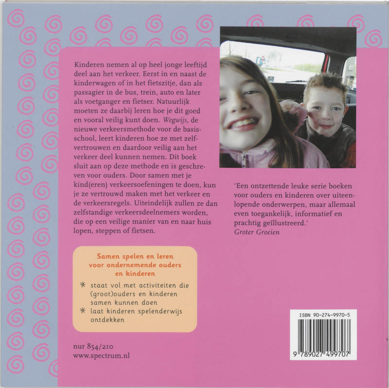 Achterkant van Kinderen in het verkeer van 6-9 jaar