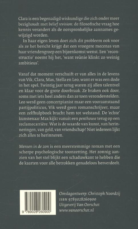 Achterkant van Mensen in de zon
