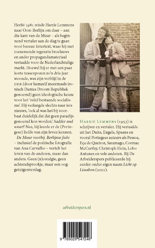 Achterkant van De muur voorbij