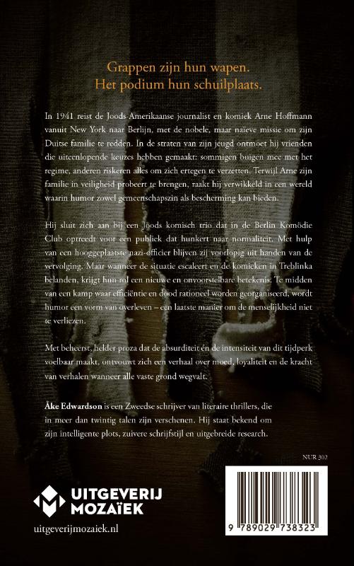 Achterkant van De komiek van Treblinka