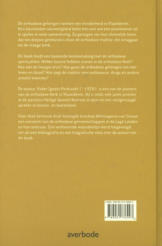 Achterkant van Een open venster op de Orthodoxe kerk
