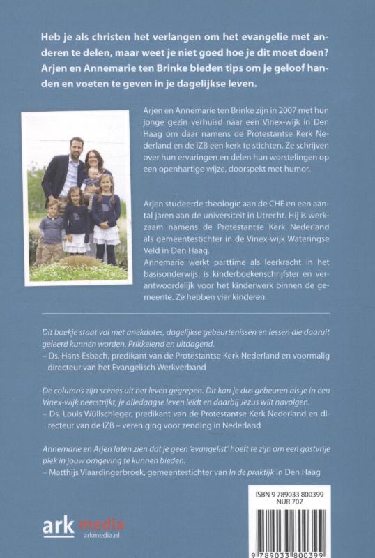 Achterkant van Zet de deur van je huis maar open