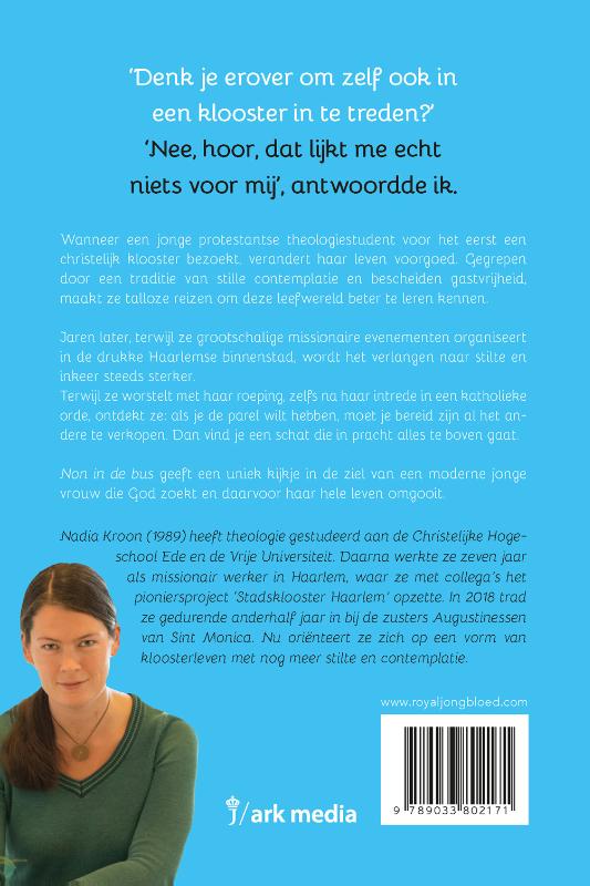 Achterkant van Non in de bus
