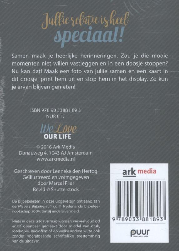 Achterkant van We love our life
