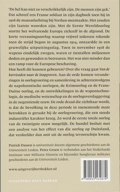 Achterkant van Van de barricaden naar de loopgraven