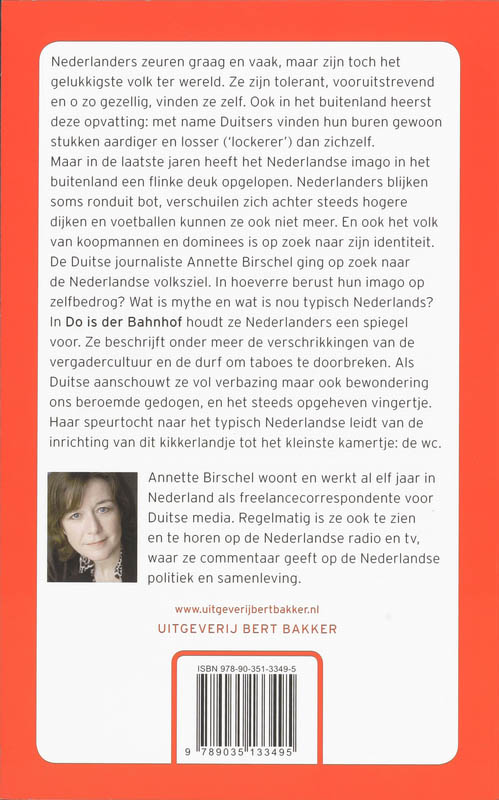 Achterkant van Do is der Bahnhof