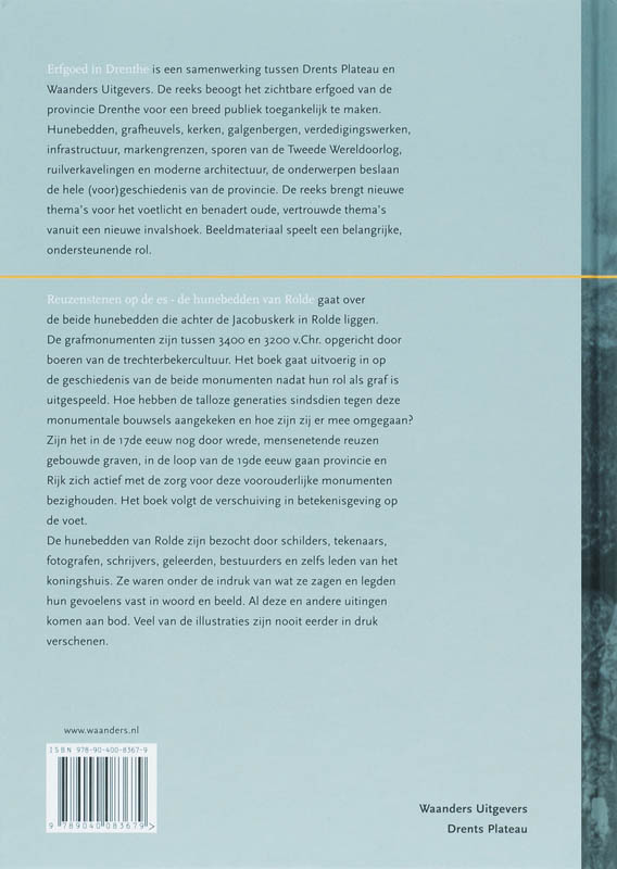 Achterkant van Reuzestenen op de es