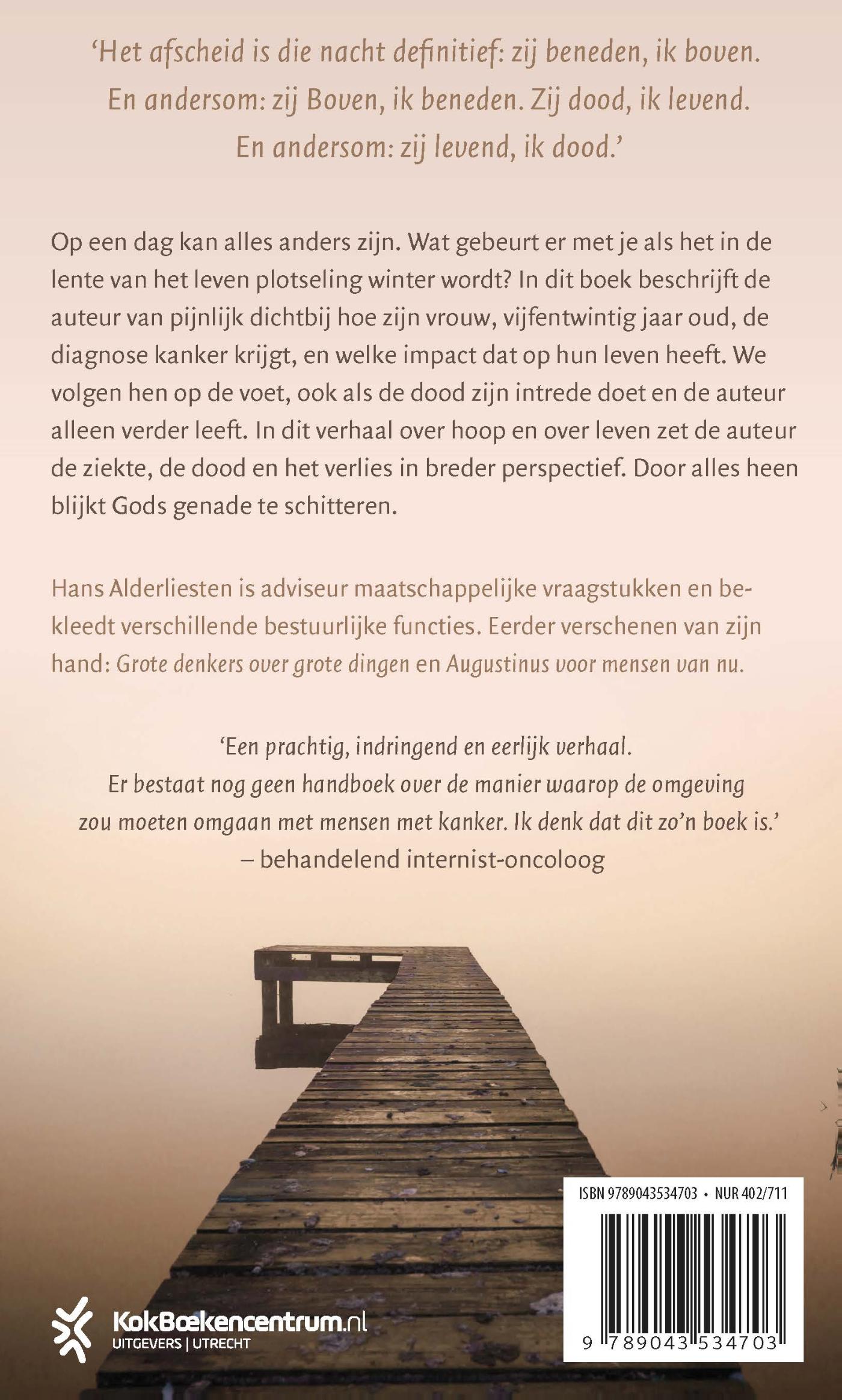 Achterkant van Overhoop en overleven