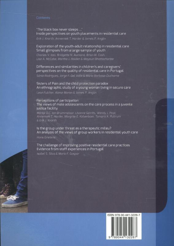 Achterkant van 2014,15 Nr 1/2