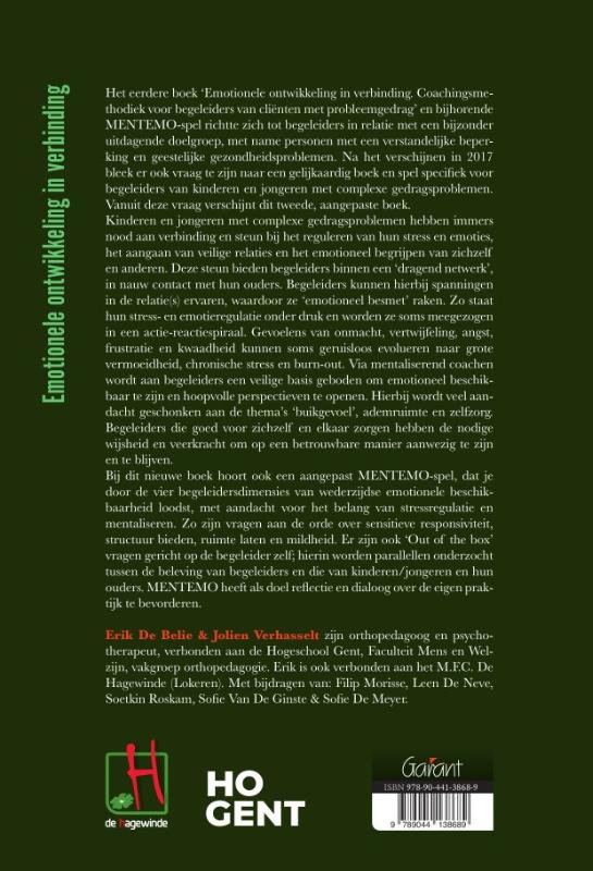 Achterkant van Emotionele ontwikkeling in verbinding